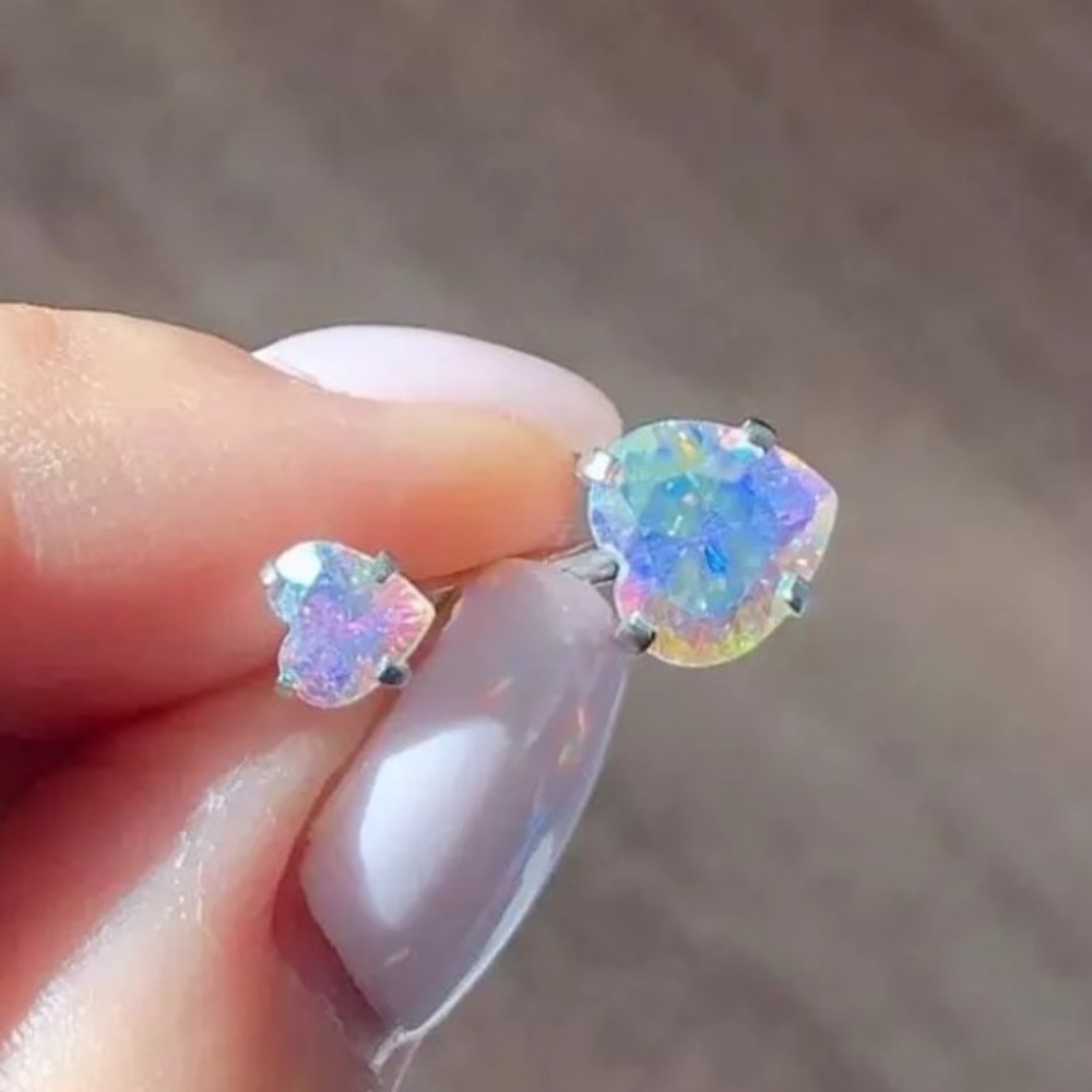 Iridescent belly button ring